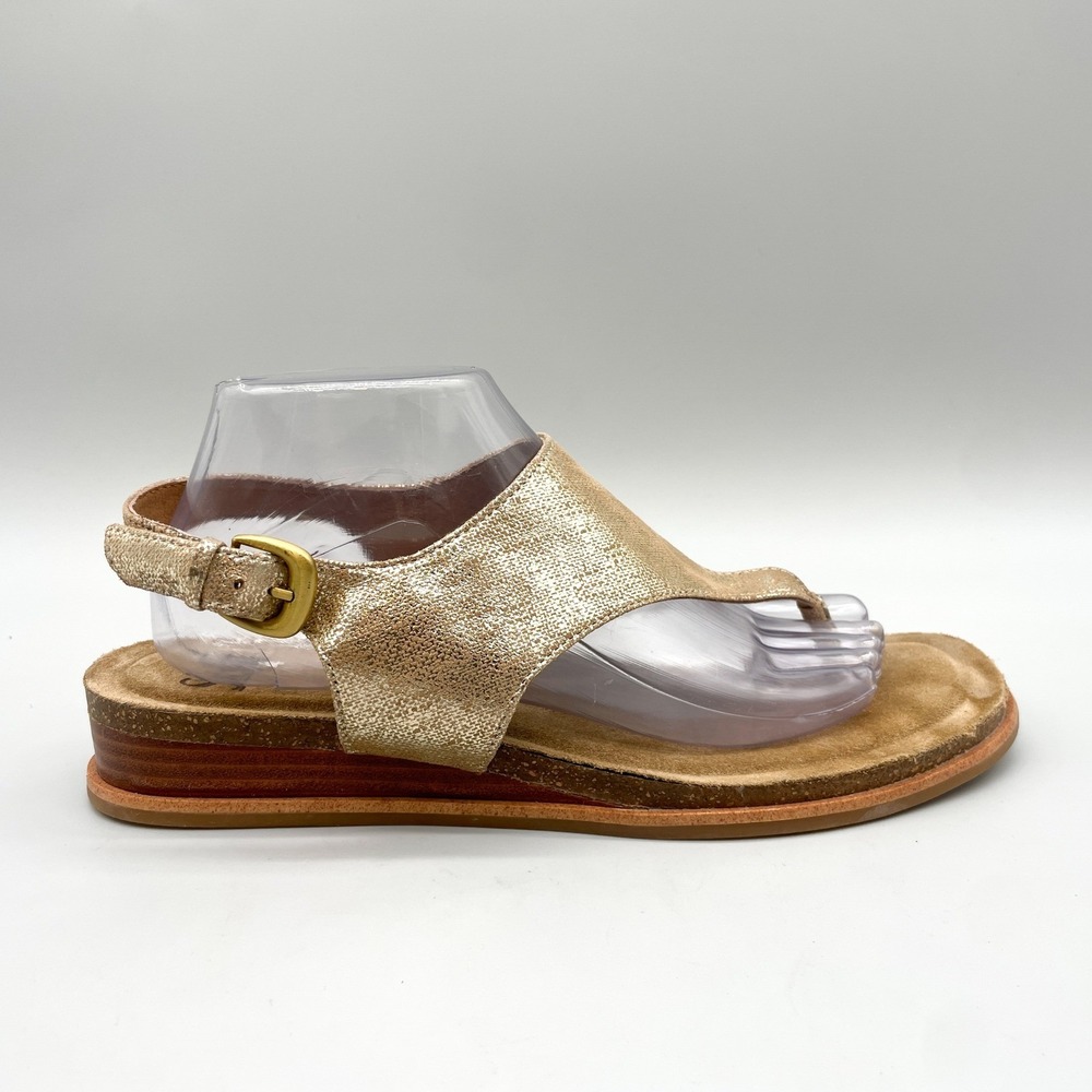 Sofft Womens 10M Penelope Thong Wedge Slingback Sandals Metallic Gold Leather
